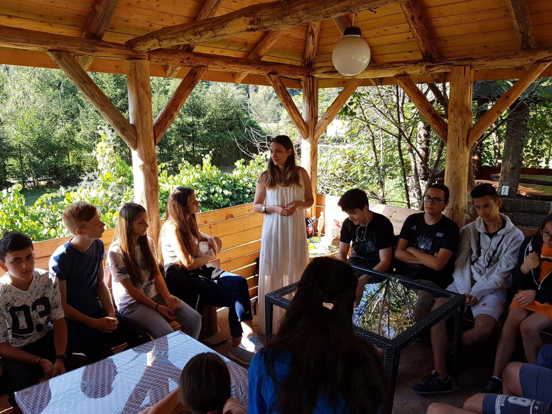 Tabăra Coolturală BookLand Valea Lotrului 2018 - atelier susținut de psih. Alina Moldovan